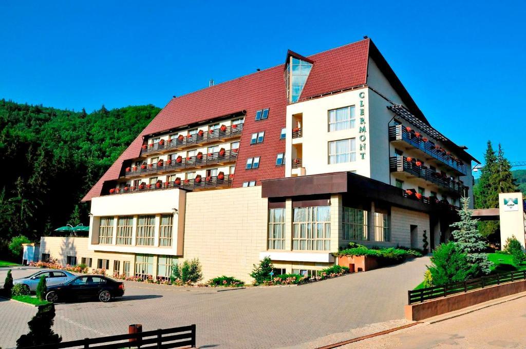 Hotel Clermont Covasna Exterior foto